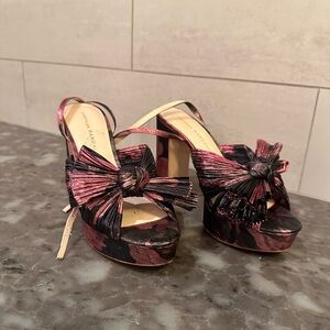Loeffler Randall Pink and Black Bow Heels